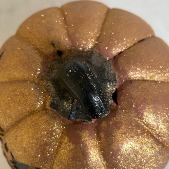 Glittery Pumpkin Pier 1 Halloween Kitchen Decor Toxic Mug and Tea Towel - Picture 8 of 11